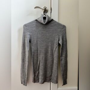 Uniqlo Merino Wool Ribbed Turtleneck Sweater